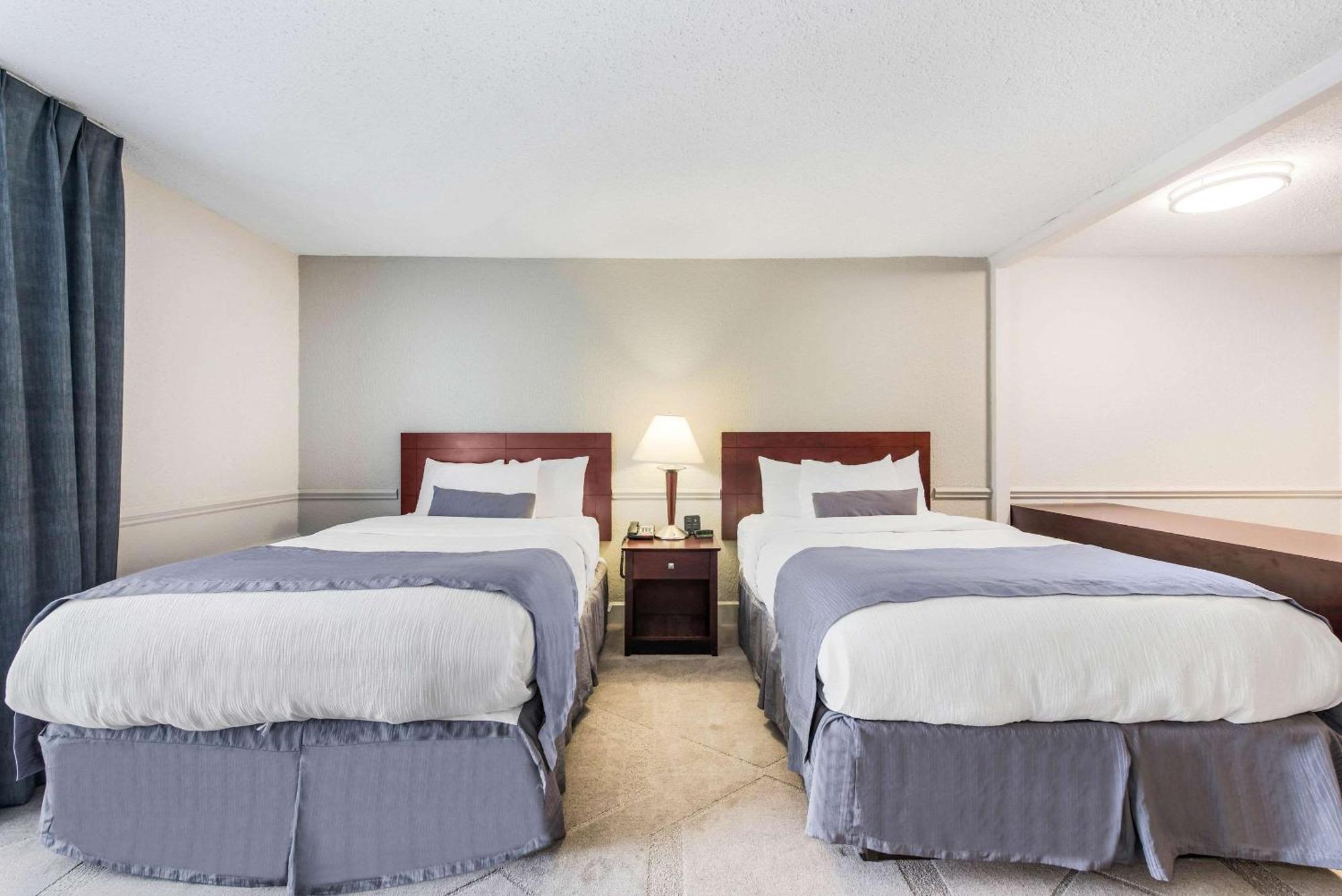 The Blu Hotel Blue Ash Cincinnati, Ascend Hotel Collection Eksteriør bilde